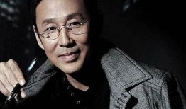 娱乐圈吃瓜陈道明微博,陈道明微博揭秘娱乐圈吃瓜风云