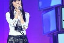 袁泉爆料唱歌视频在线观看,歌声如泉水般清澈